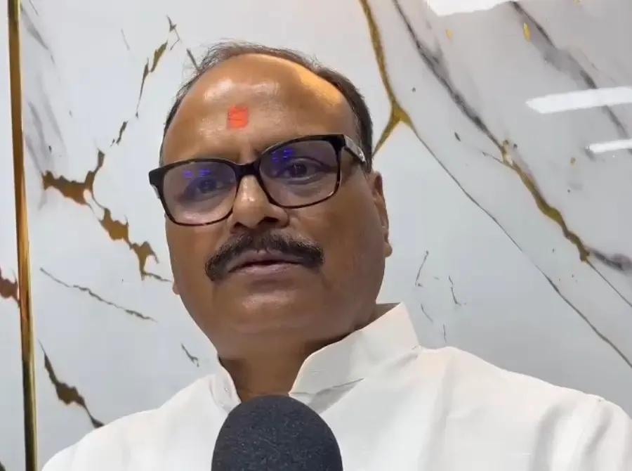 क्या स्वदेशी वस्तुओं का इस्तेमाल कर हम देश को आगे बढ़ा सकते हैं?: ब्रजेश पाठक