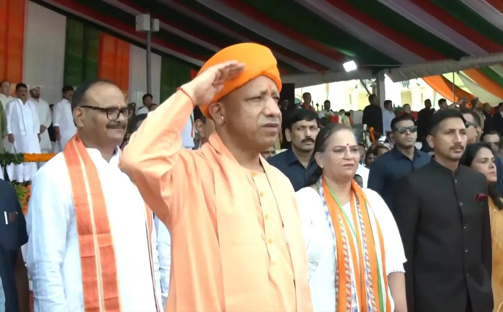 80वें स्वतंत्रता दिवस पर CM योगी, धामी, मोहन यादव समेत कई मुख्यमंत्रियों ने दी शुभकामनाएं
