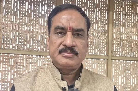 80वें स्वतंत्रता दिवस पर वीएचपी के विनोद बंसल का आह्वान: अधिकारों के साथ कर्तव्य भी ईमानदारी से निभाएं