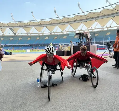 Did Swiss para-athlete Catherine Debrunner clinch 5000m T54 gold at the World Para Athletics Championships?