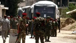 Syrian army redeploys troops in southern provinces under attacks
