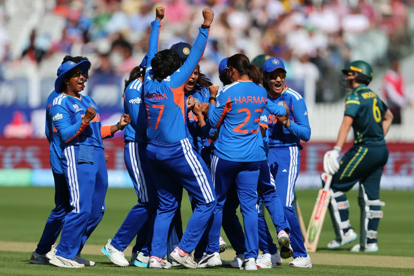 महिला टी20 विश्व कप 2026: ग्रुप स्टेज में भारत के बाहर होने पर अंजुम चोपड़ा ने उठाए बैटिंग क्रम और पाँचवें गेंदबाज़ पर सवाल