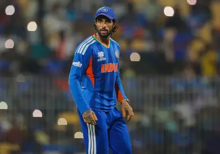 India Dominates Zimbabwe in T20 WC: Arshdeep Shines with 3-24