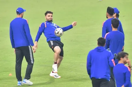 Was the 77/6 Situation in Mumbai a Wake-Up Call for India in T20 World Cup?