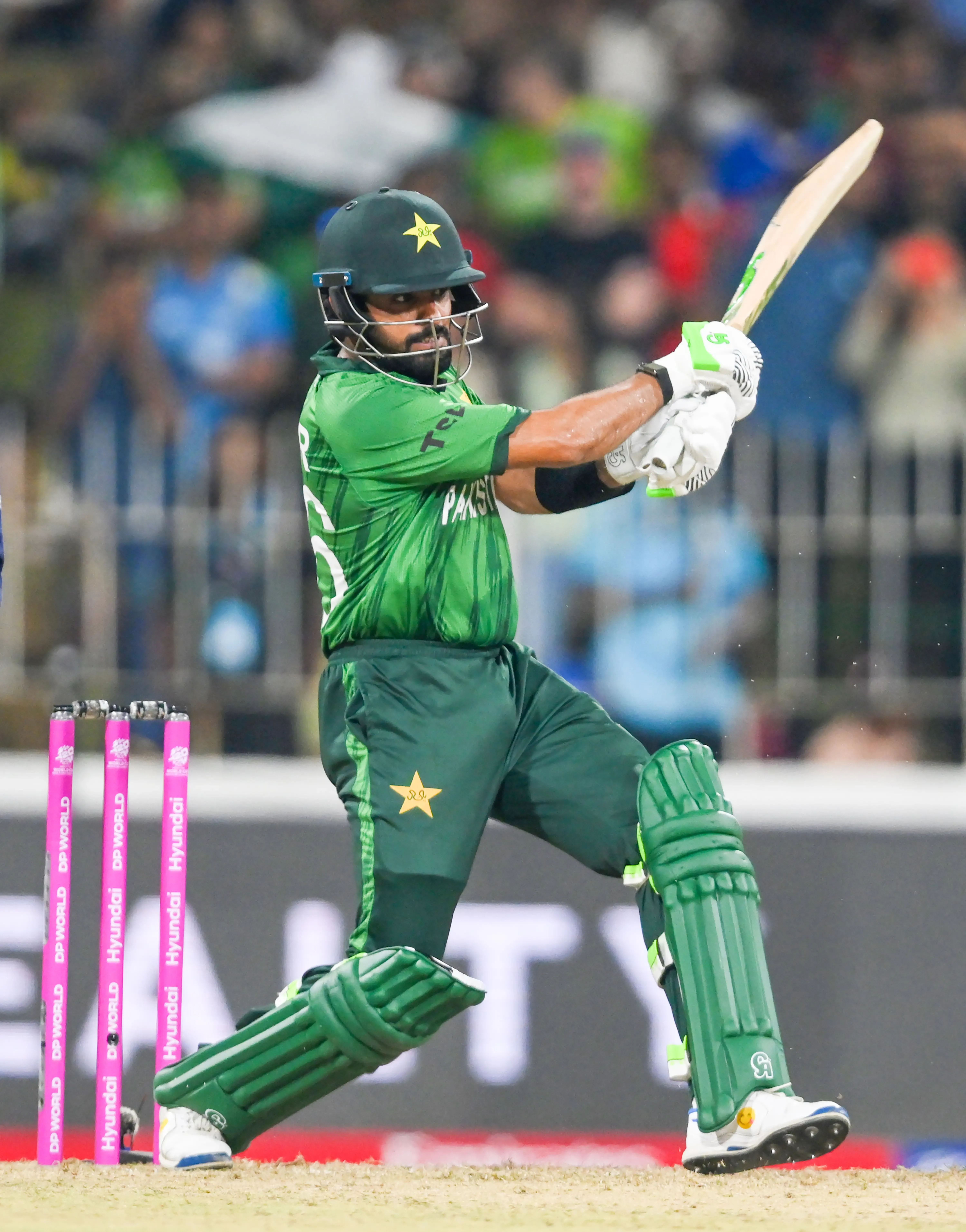How Did Farhan and Babar Propel Pakistan to 190/9 Against USA?