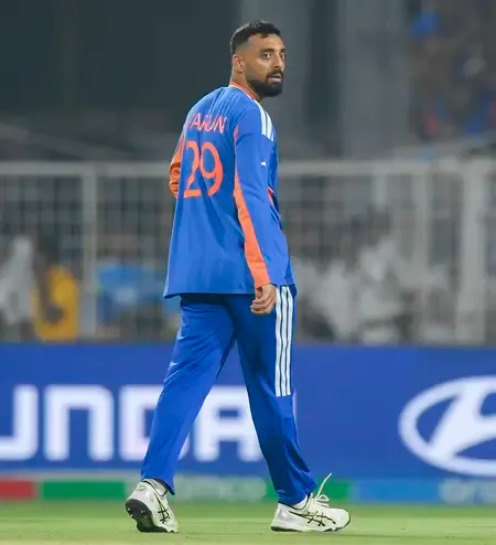 Kumble Raises Concerns Over Varun’s Form and Its Impact on Bumrah Ahead of T20 World Cup Final