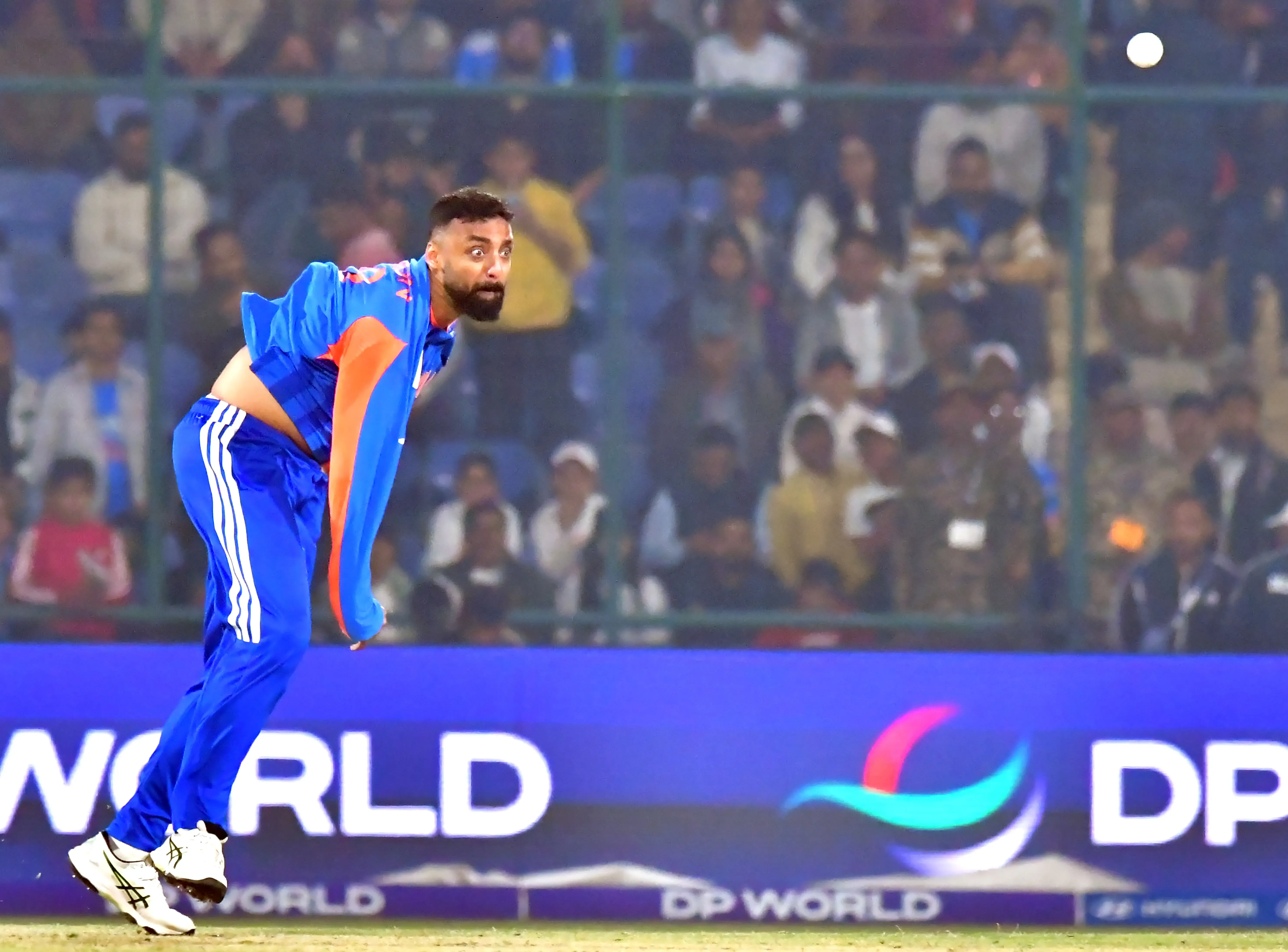 T20 World Cup: India's Varun Chakravarthy Under Scrutiny as They Clash with West Indies in Eden Showdown (Preview)
