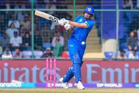How did Zadran and Omarzai lead Afghanistan to a 5-wicket victory over UAE?