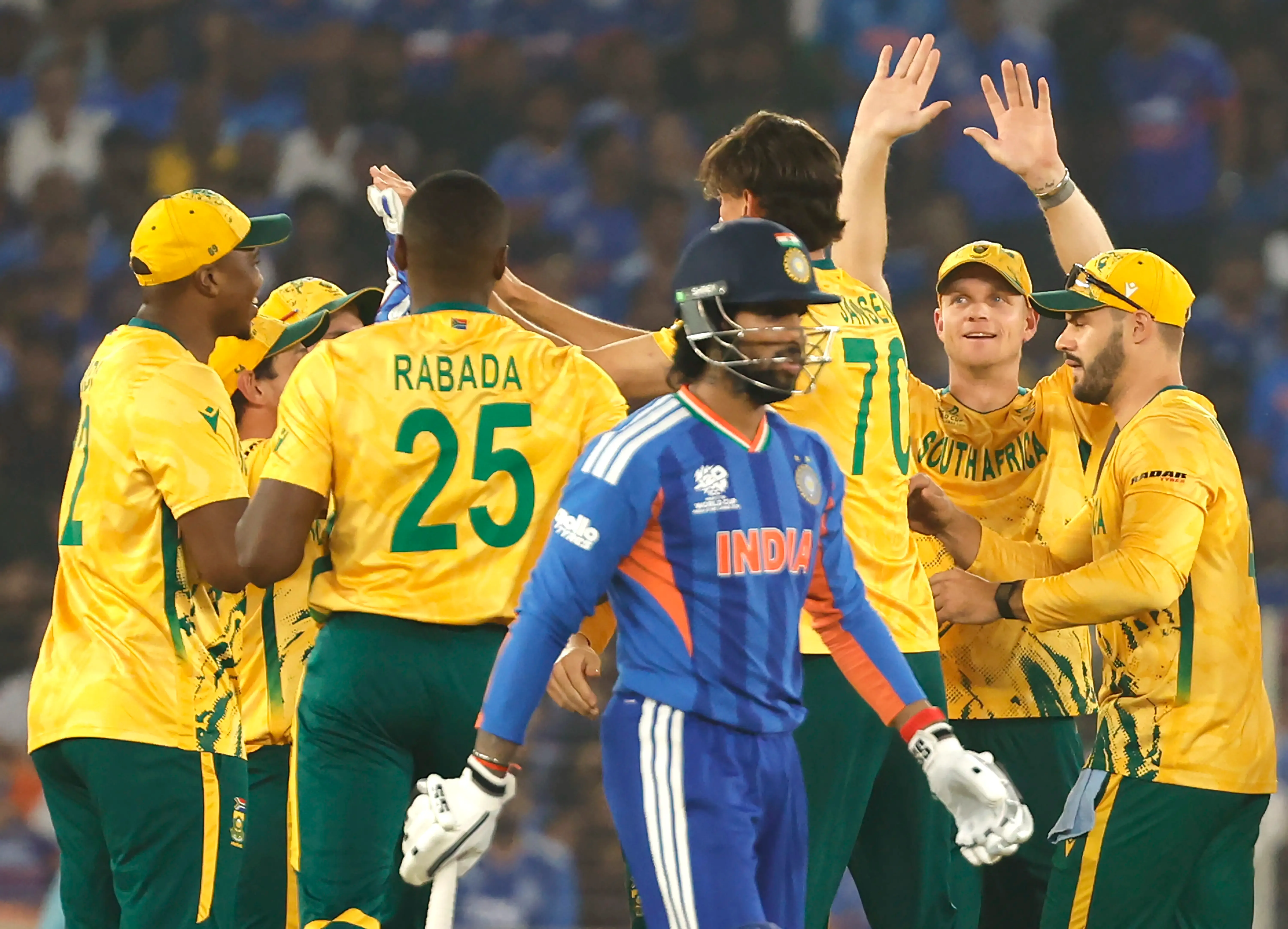 टी20 वर्ल्ड कप: भारत की दक्षिण अफ्रीका के खिलाफ हार ने सेमीफाइनल की राह को किया कठिन