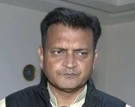 टी20 वर्ल्डकप में हिस्सा नहीं लेना बांग्लादेश की कमजोरी, खेल को राजनीति से दूर रखना चाहिए : अजय आलोक 