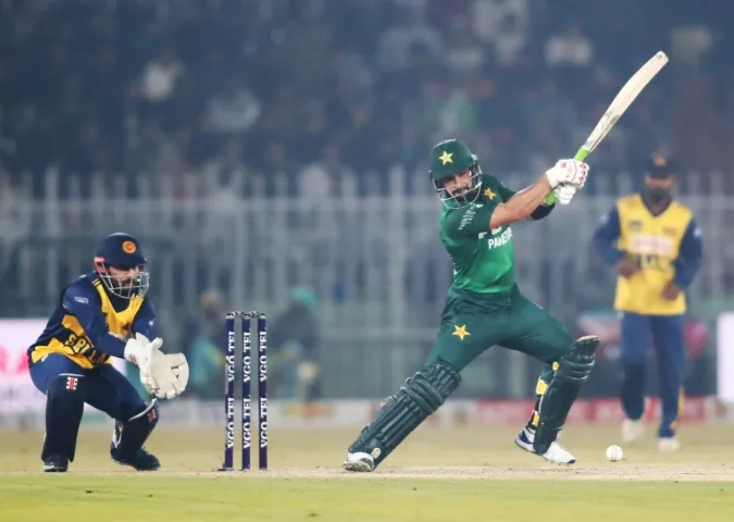 How Did Sahibzada Farhan and Mohd Nawaz Lead Pakistan to Victory Over Sri Lanka?