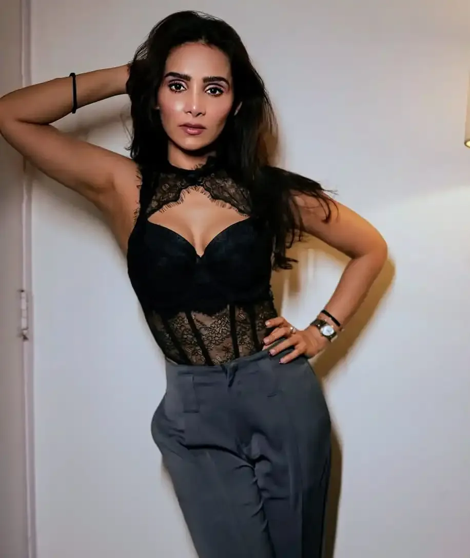 Is Language Bias Prevalent in Bollywood? Sheetal Kale Speaks Out