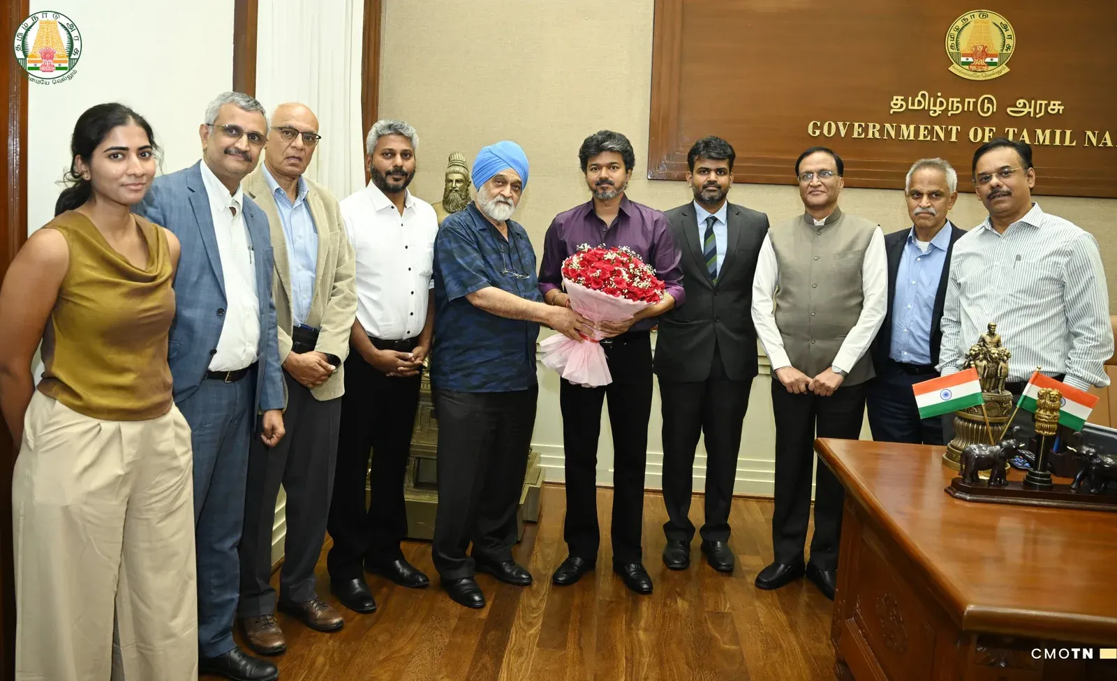 Tamil Nadu CM meets Revenue Panel led by Montek Singh Ahluwalia