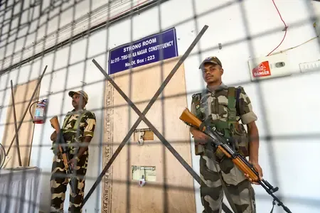 तमिलनाडु और पश्चिम बंगाल में फॉर्म 17ए की जांच पूरी, कहीं भी पुनर्मतदान की सिफारिश नहीं