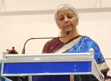 तमिलनाडु चुनाव को लेकर निर्मला सीतारमण ने की भाजपा नेताओं संग बैठक
