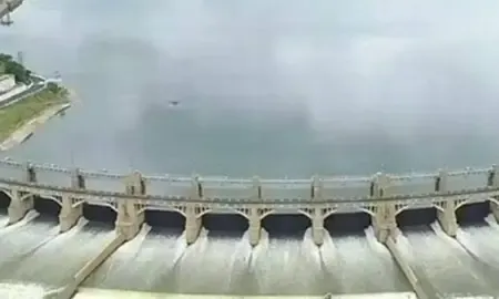 तमिलनाडु: मेट्टूर डैम तीसरी बार भरकर पूरी क्षमता पर पहुंचा, बाढ़ का अलर्ट जारी