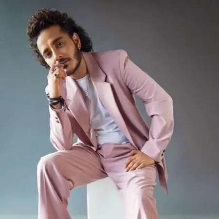 तनिष्क बागची का 'जीरो कमाई' का आरोप, वाईआरएफ ने कहा- 'कॉन्ट्रैक्ट के हिसाब से पूरा भुगतान'