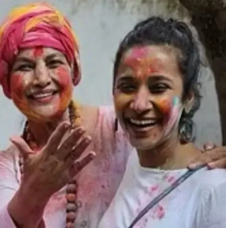 तनिष्ठा चटर्जी ने शबाना आजमी को 'सबसे अद्भुत महिला' बताया, जन्मदिन पर पोस्ट की खास तस्वीर