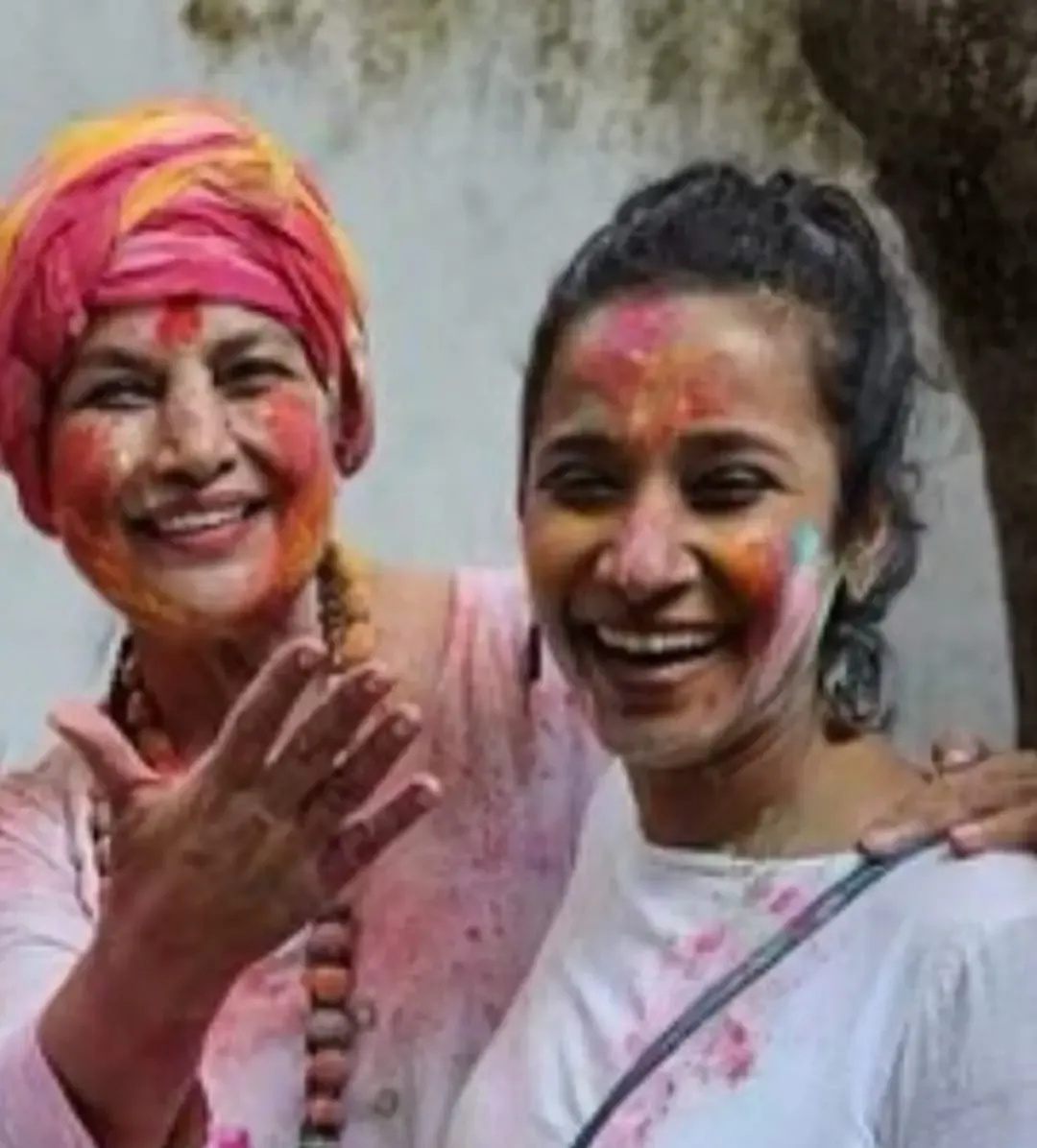 Did Tannishtha Chatterjee Wish the ‘Incredible Woman’ Shabana Azmi on Her 75th Birthday?
