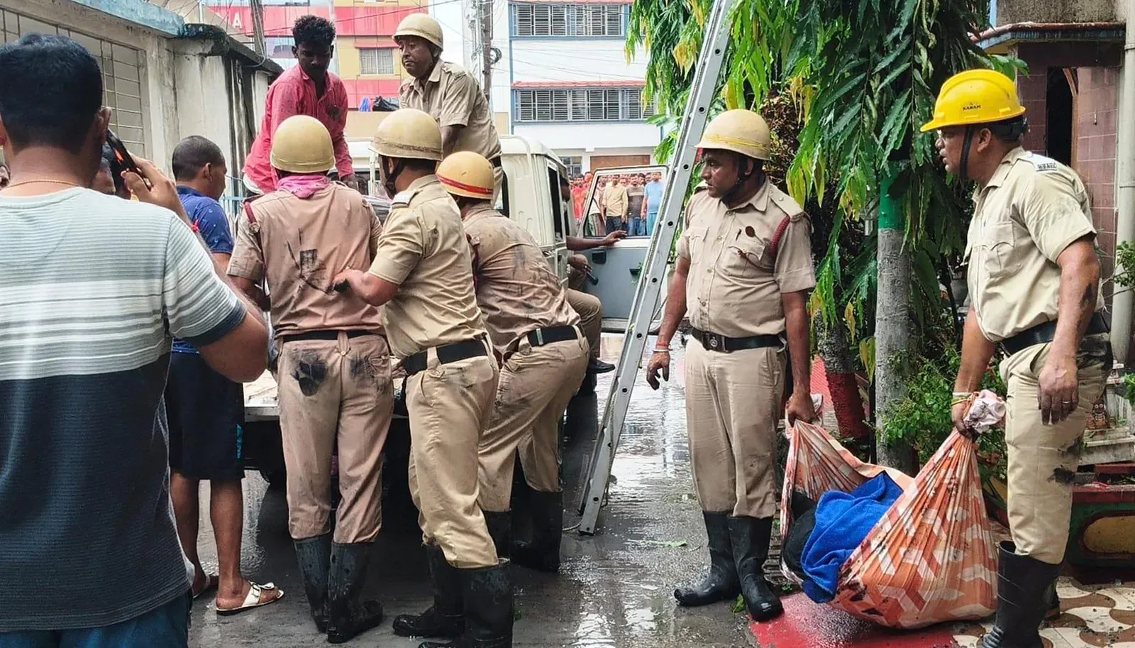 Tarapith fire: 15 more hotels near Goddess Tara Temple shut indefinitely