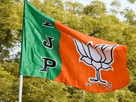 Did the BJP Gain Momentum in Tarn Taran with Congress Leaders Joining?