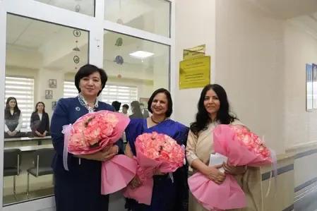 ताशकंद में नीना मल्होत्रा, सांस्कृतिक और शैक्षिक संबंधों को सुदृढ़ बनाने पर जोर