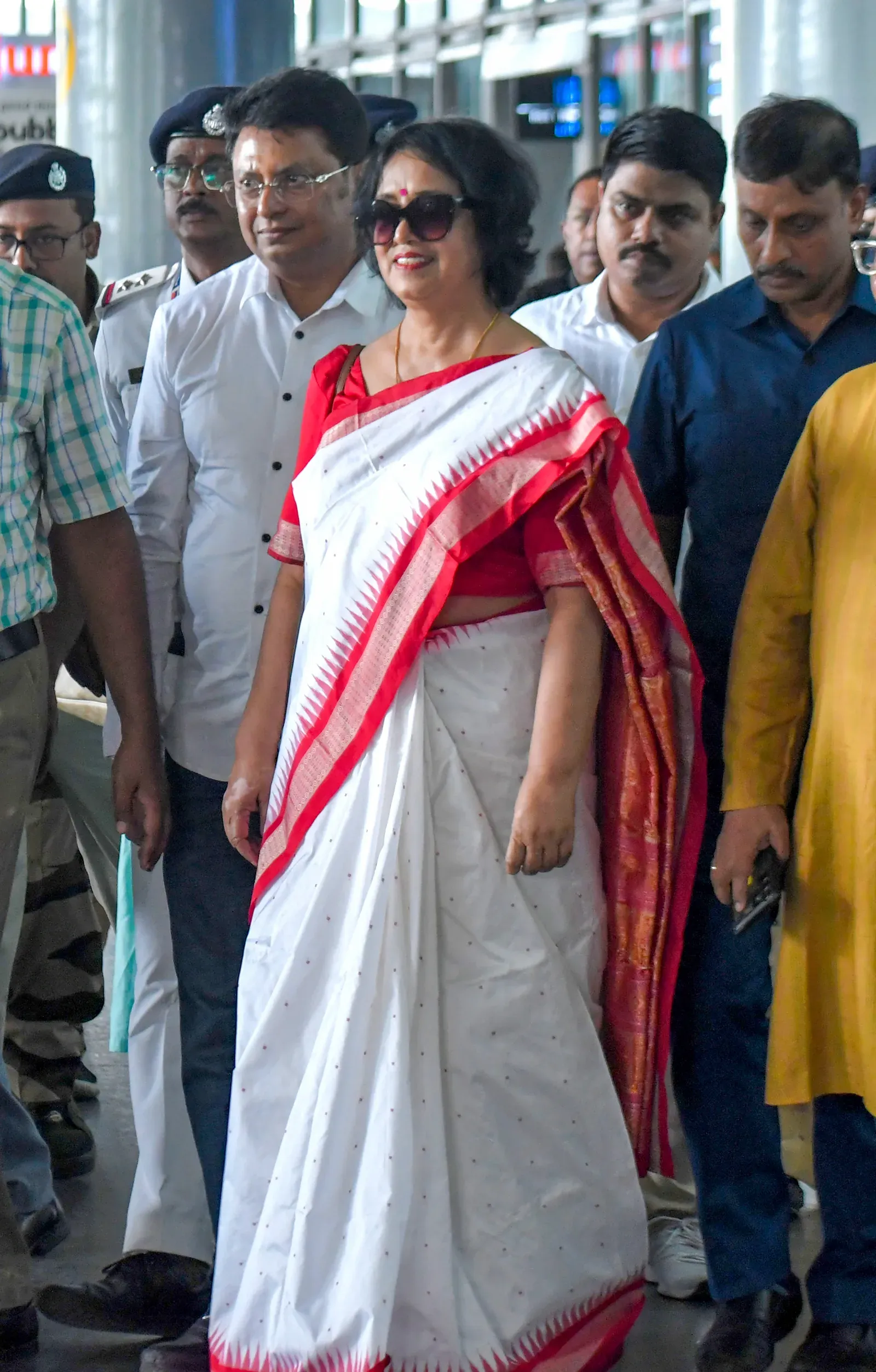 Taslima Nasrin returns to Kolkata after nearly two decades of exile