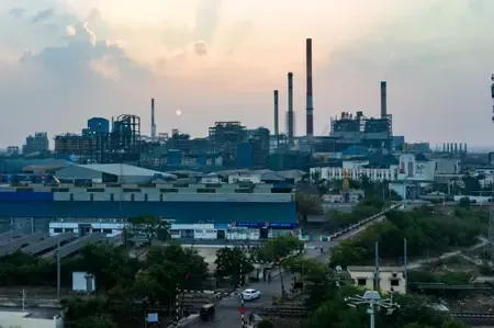 Tata Chemicals Q4 FY26 net loss widens to ₹2,132 crore on one-time charge