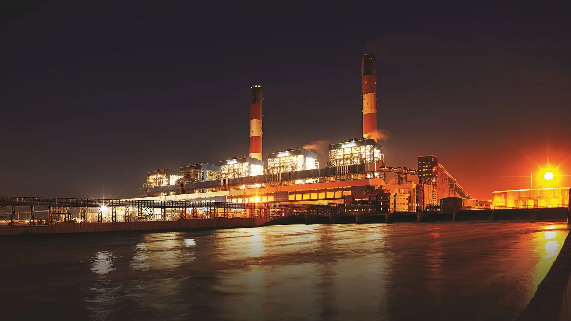 Tata Power Q4 FY26 profit falls 4.5% to ₹996 crore; FY26 annual PAT hits record