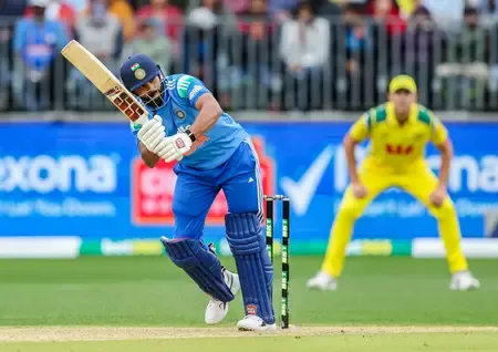 टीम इंडिया ने एडिलेड में खेले 15 वनडे मैच, जानिए कैसा है रिकॉर्ड?