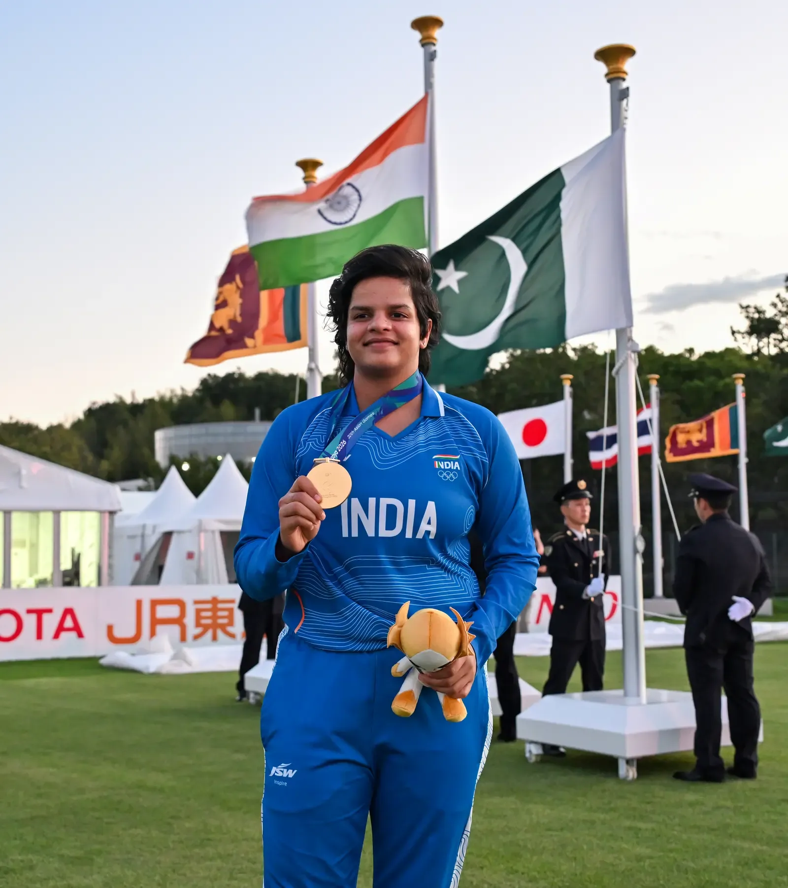 शेफाली वर्मा का खुलासा: टीम से बाहर रहने पर की कड़ी मेहनत, एशियन गेम्स 2026 गोल्ड जीतकर साबित किया दम
