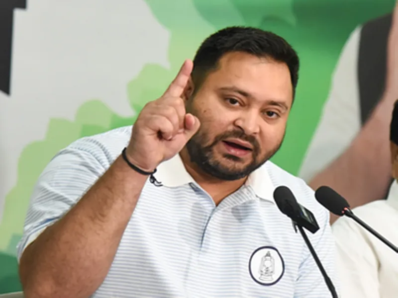 Could Tejashwi's Meeting with Jagdanand Singh Signal Major Changes Ahead of Elections?