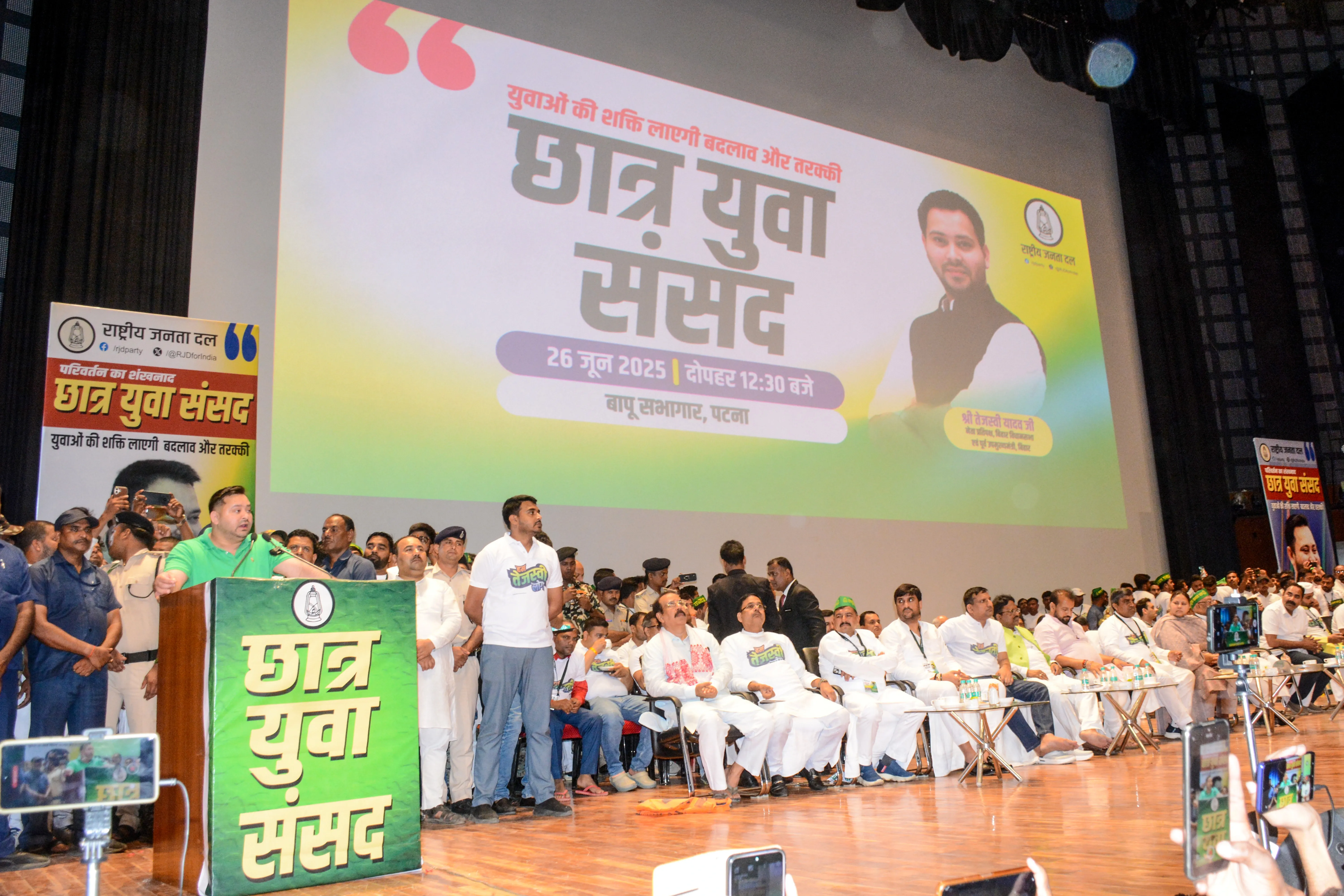 Is Tejashwi Yadav Right to Critique the Nitish-Led Bihar Government on Unemployment?