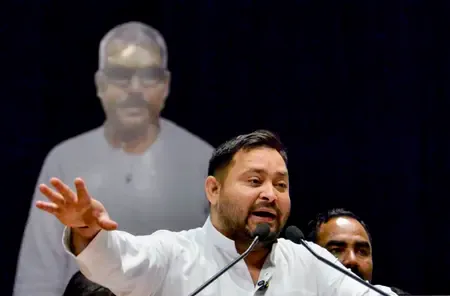 How Can Tejashwi Yadav Promote Karpoori Thakur's Ideals in Delhi on the 38th Death Anniversary?