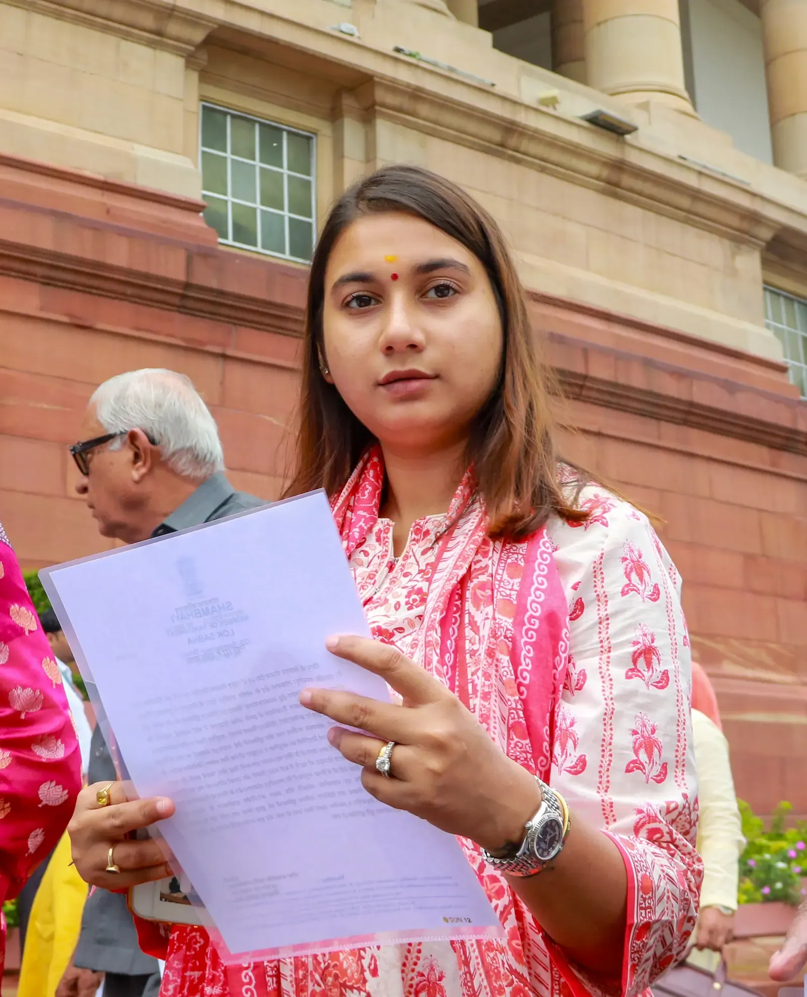Tejashwi Yadav targets Shambhavi Choudhary over Samastipur molestation post