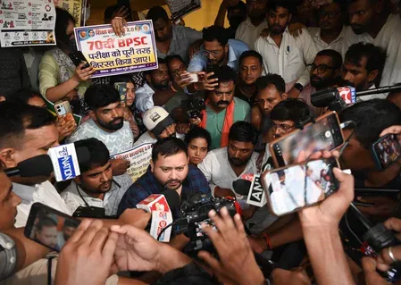 Tejashwi Yadav slams Bihar govt over Patna student lathi-charge
