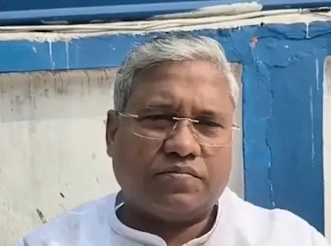 क्या 'तेजस्वी बर्बाद हो जाएंगे'? सीएम नीतीश के खिलाफ राजद नेताओं के बयानों पर संतोष सुमन की प्रतिक्रिया