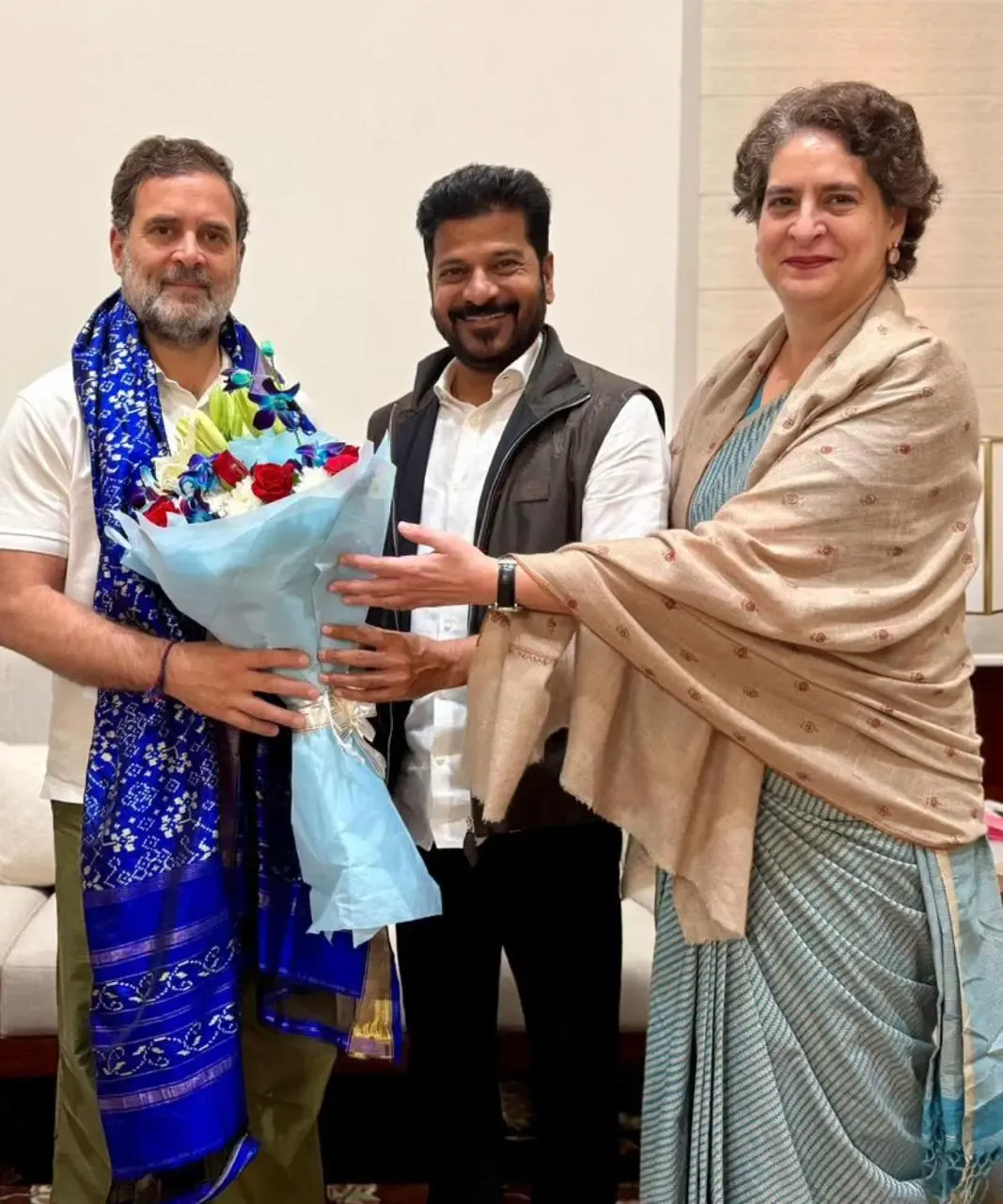 Will Telangana CM Invite Sonia, Rahul, Priyanka to the Global Summit?