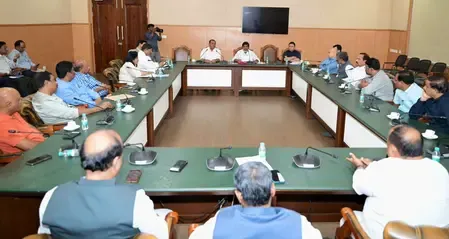 क्या तेलंगाना के निजी कॉलेजों ने अनिश्चितकालीन हड़ताल खत्म की? सरकार ने 600 करोड़ रुपये जारी करने का आश्वासन दिया।