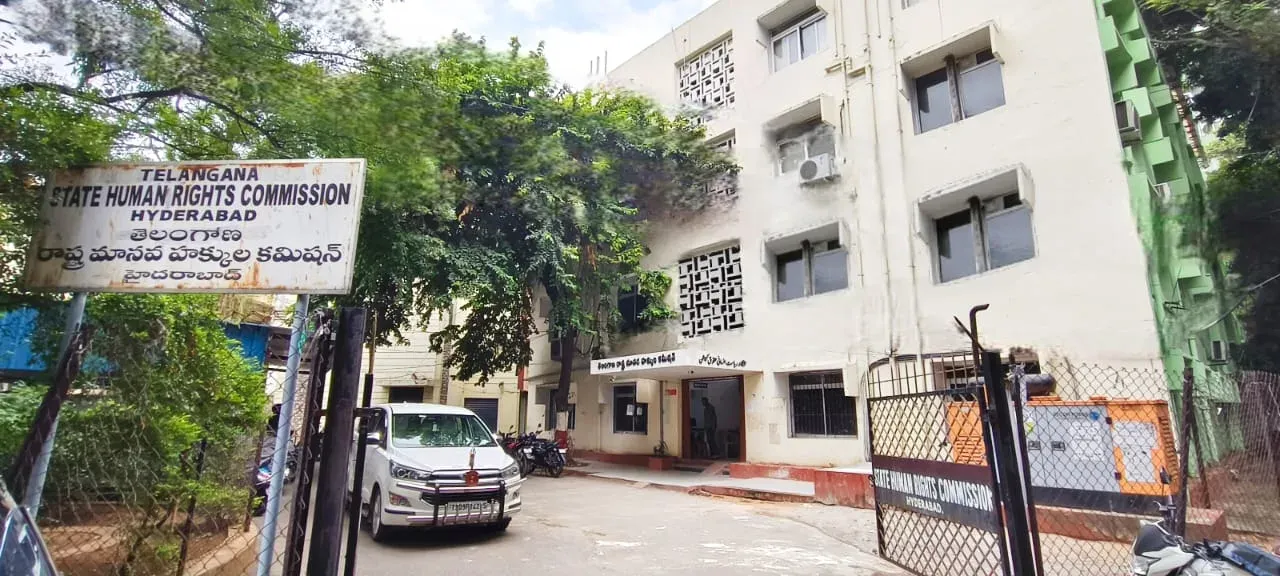 Telangana rights panel takes suo-motu cognisance of Nagarkurnool Gurukul food poisoning