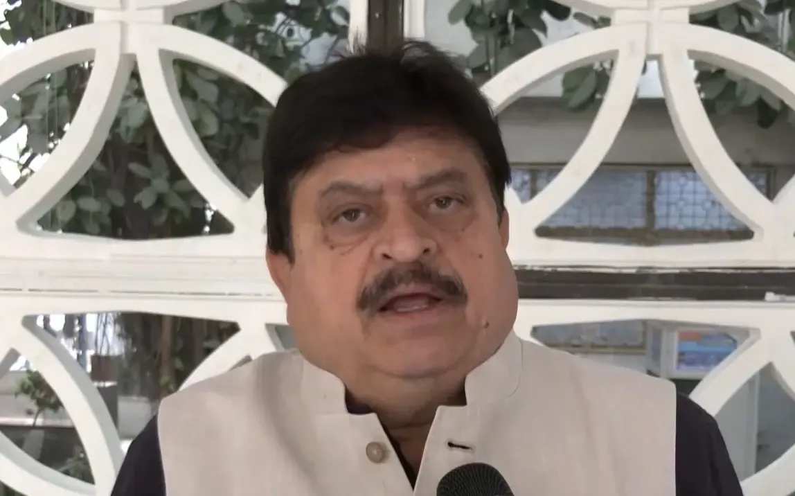 क्या तेलंगाना विधानसभा सत्र एक घंटे की कार्यवाही के बाद स्थगित हो गया?