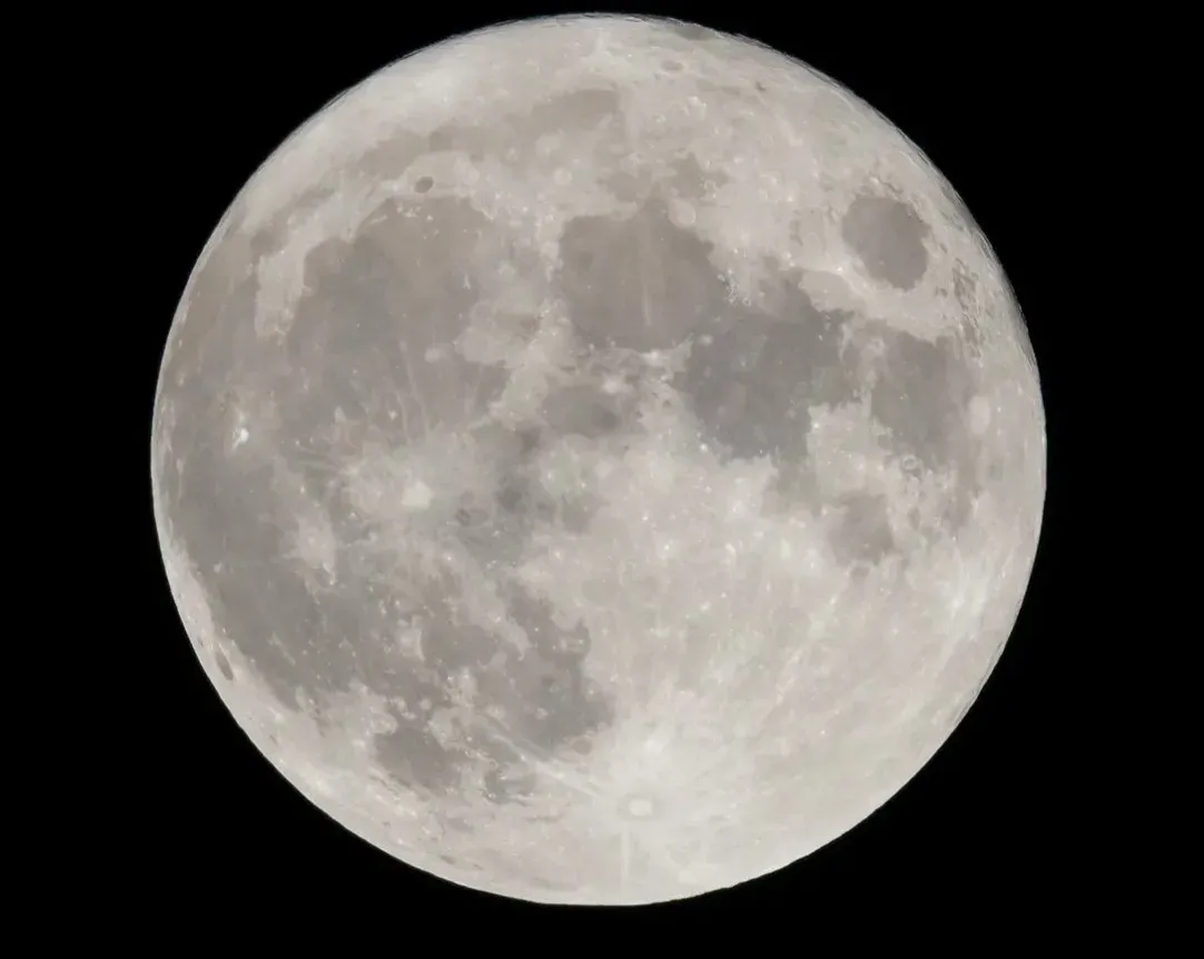 31 मई ब्लू मून 2026: NASA की 'लूनी 11' गाइड से खींचें चांद की परफेक्ट तस्वीरें