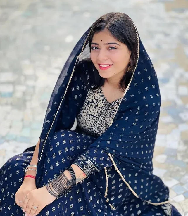 मनप्रीत कौर सलूजा बोलीं — 'टीवी हर दिन खुद को साबित करने का मौका देता है', OTT से तुलना पर खुलकर रखी राय