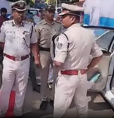 Chemical balloon bursts at Bihar play, 10 injured in Siwan