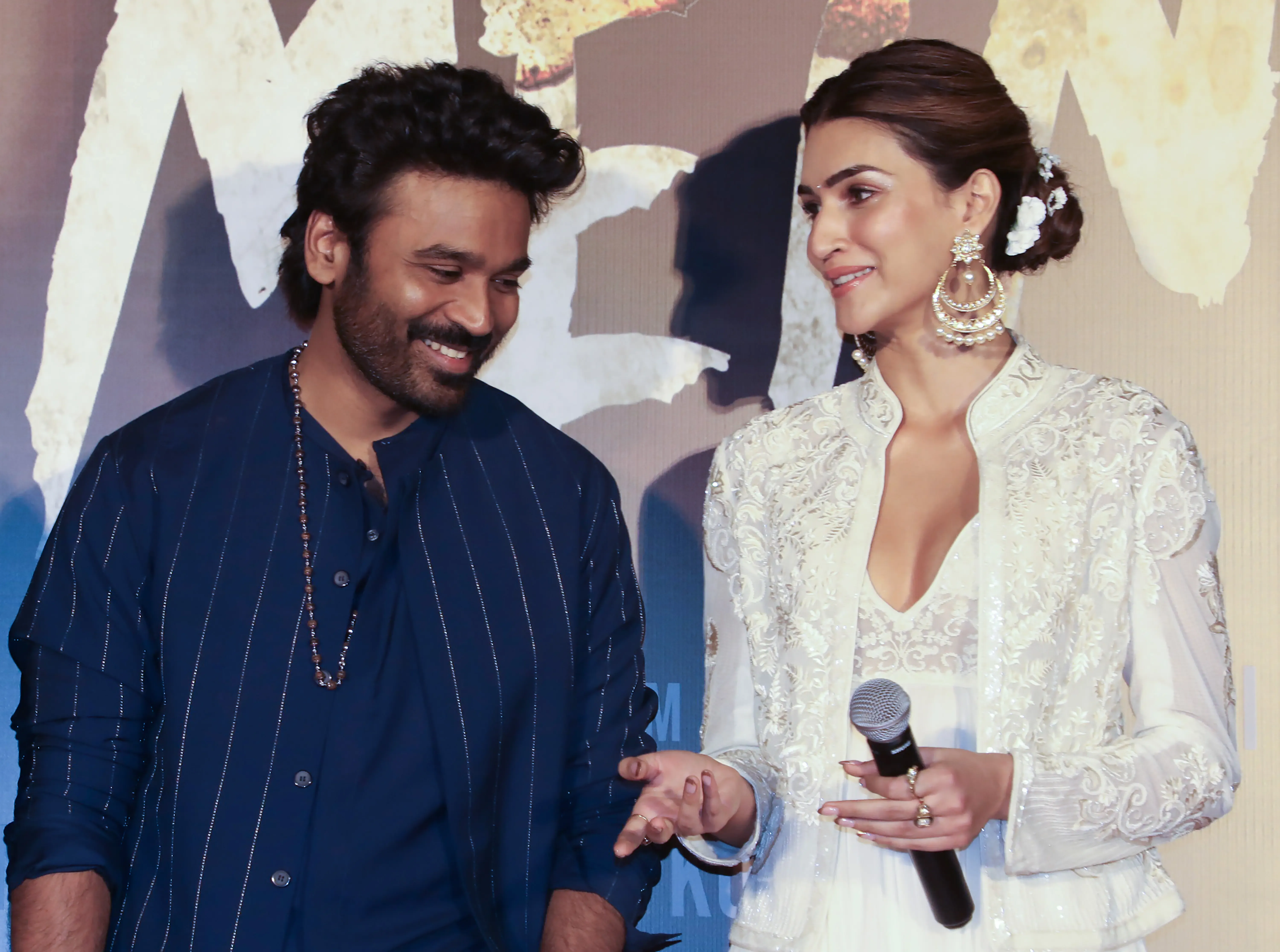 क्या कृति सेनन 'तेरे इश्क में' के ट्रेलर पर मिले रिस्पांस से खुश हैं?