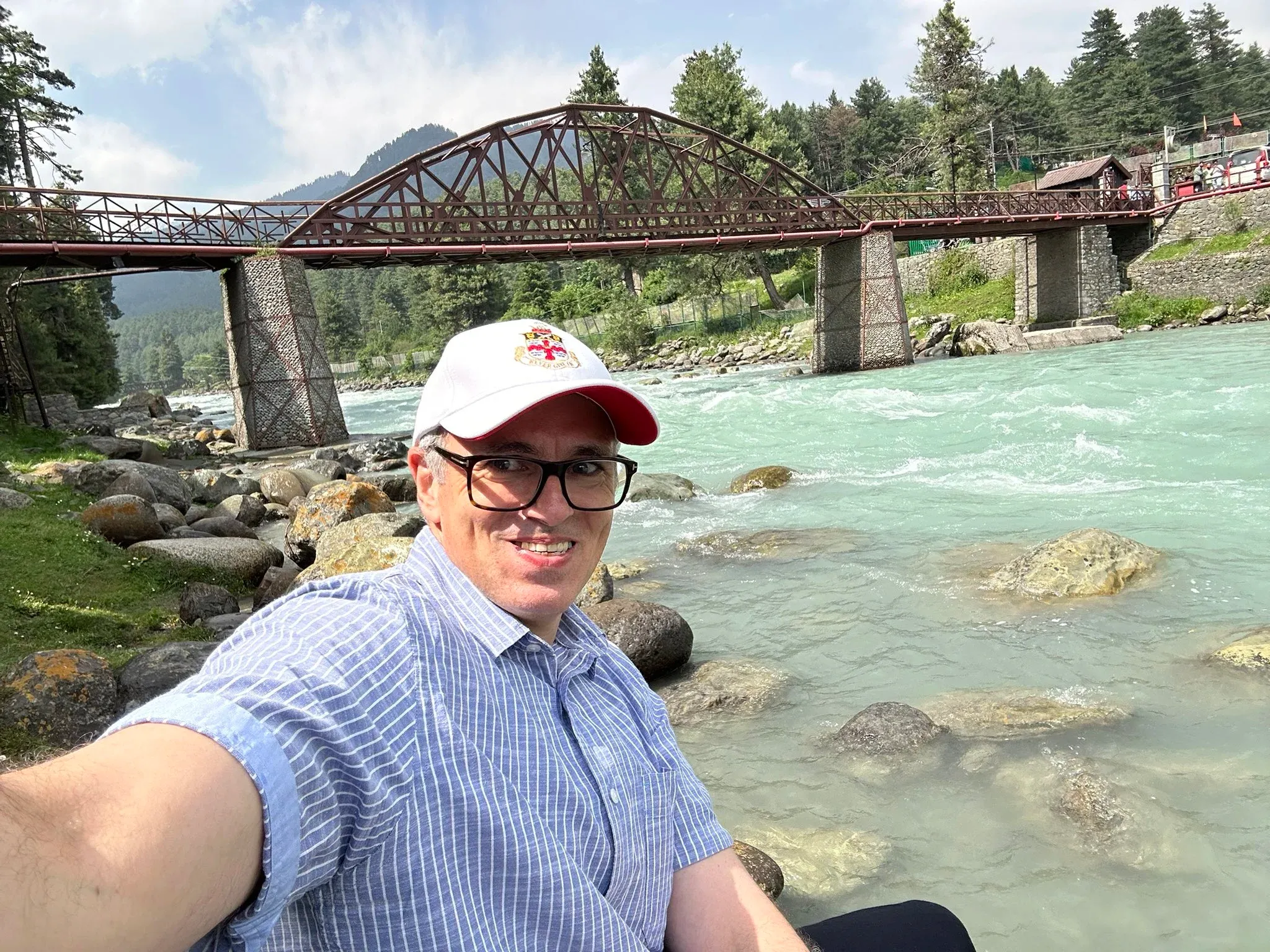 What Messages Did Omar Abdullah Convey in Pahalgam?