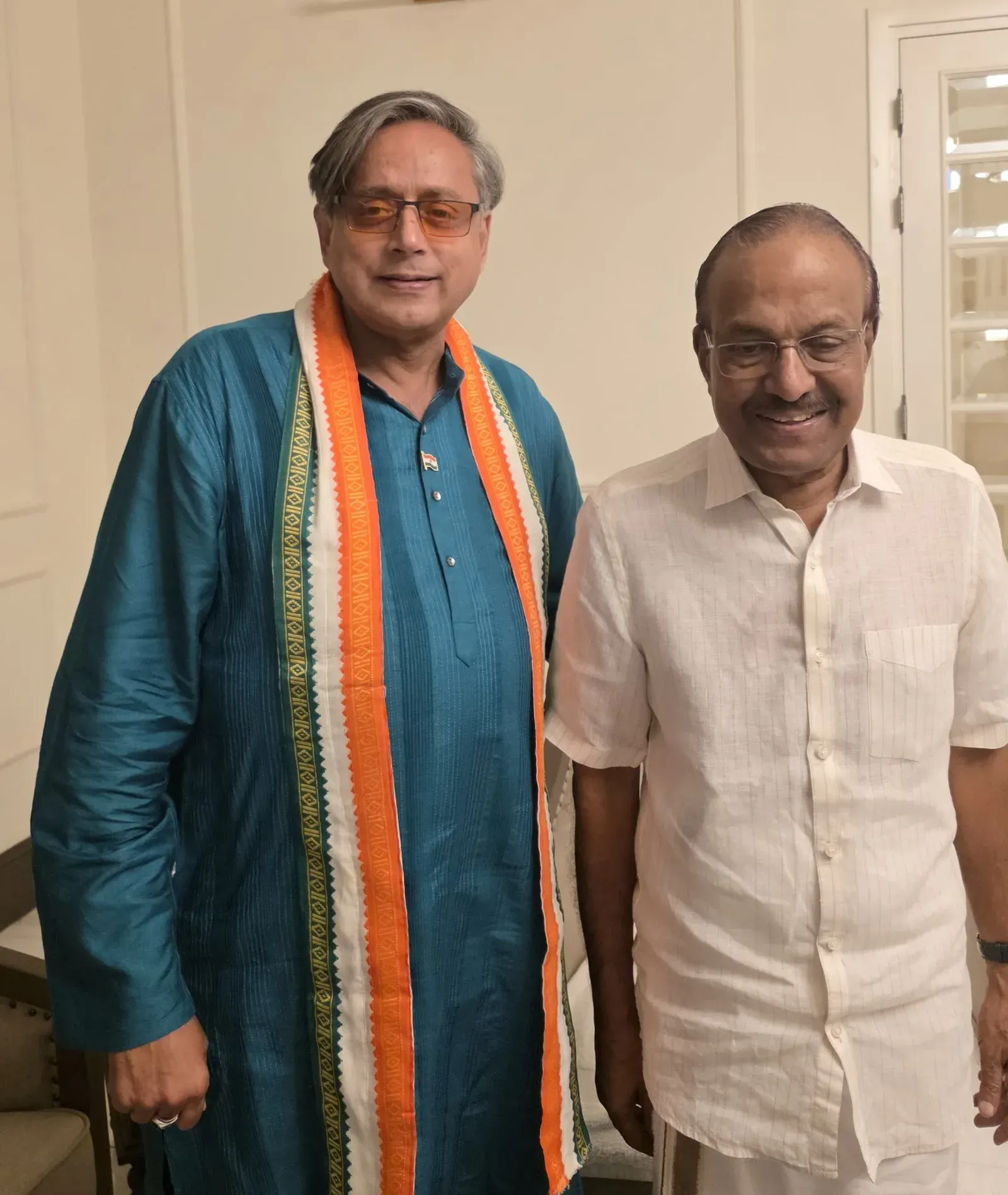 Tharoor meets Satheesan, Kunhalikutty in Thiruvananthapuram