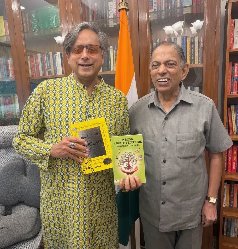 Tharoor Meets Vijayan Bala, Recalls Rajan Bala's Cricket Legacy