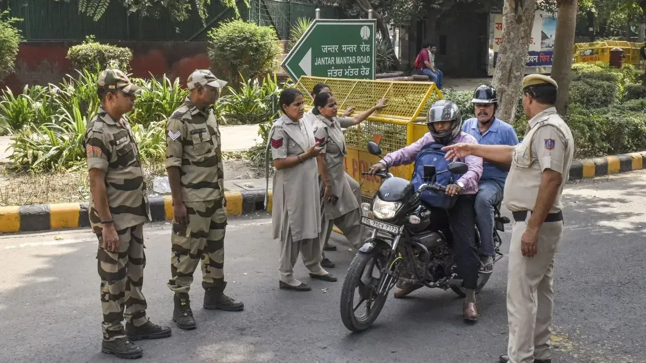 Tharoor Slams Delhi Lockdown Over Election Integrity Protests