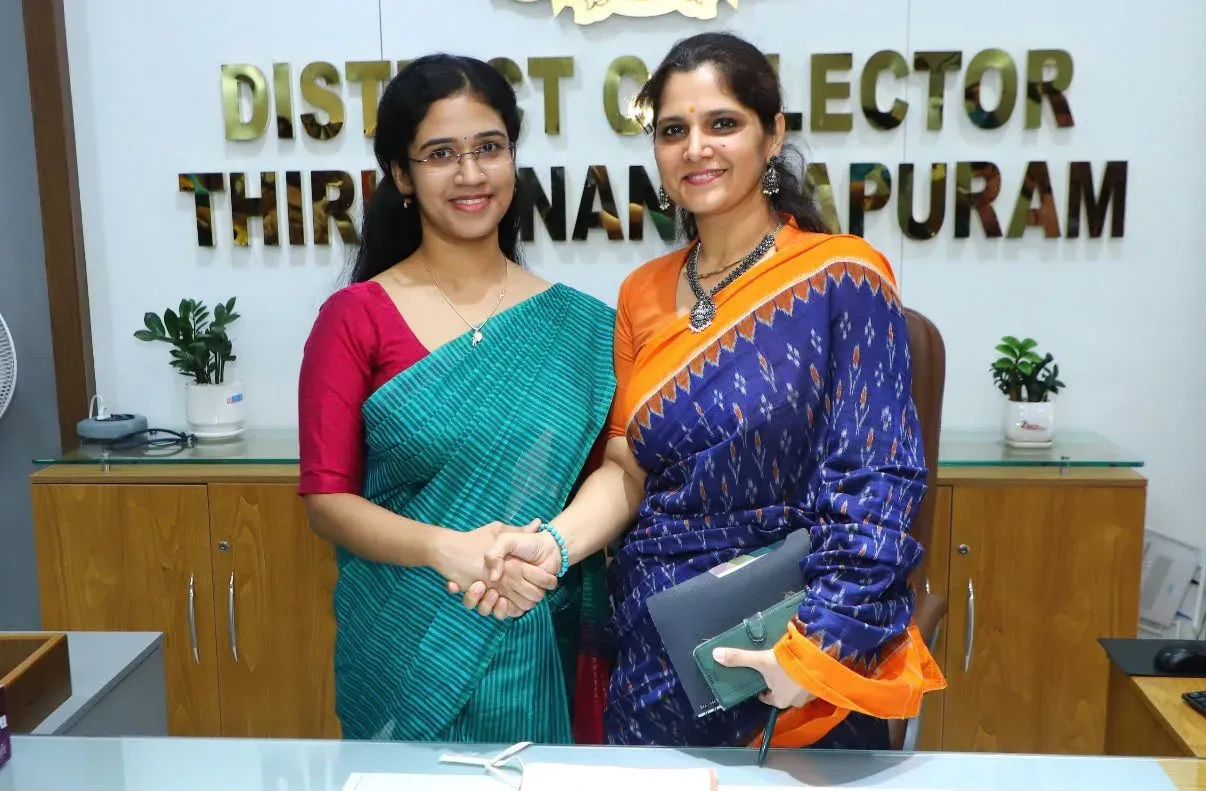 Tharoor Welcomes New Thiruvananthapuram Collector Anju K.S.